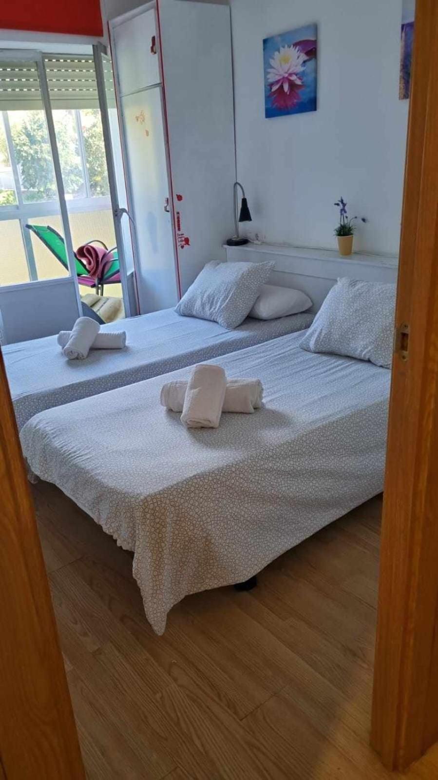 Piso Rio Nervion 15 Minutos Bilbao Apartment Ugao-Miraballes Exterior photo