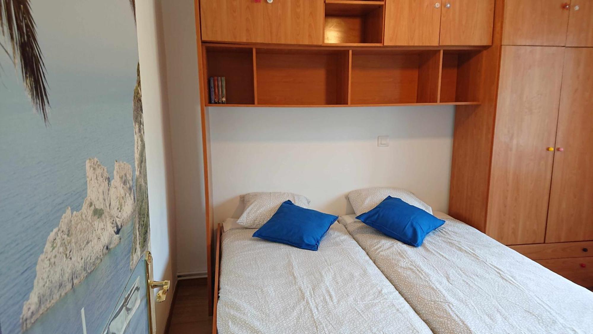 Piso Rio Nervion 15 Minutos Bilbao Apartment Ugao-Miraballes Exterior photo